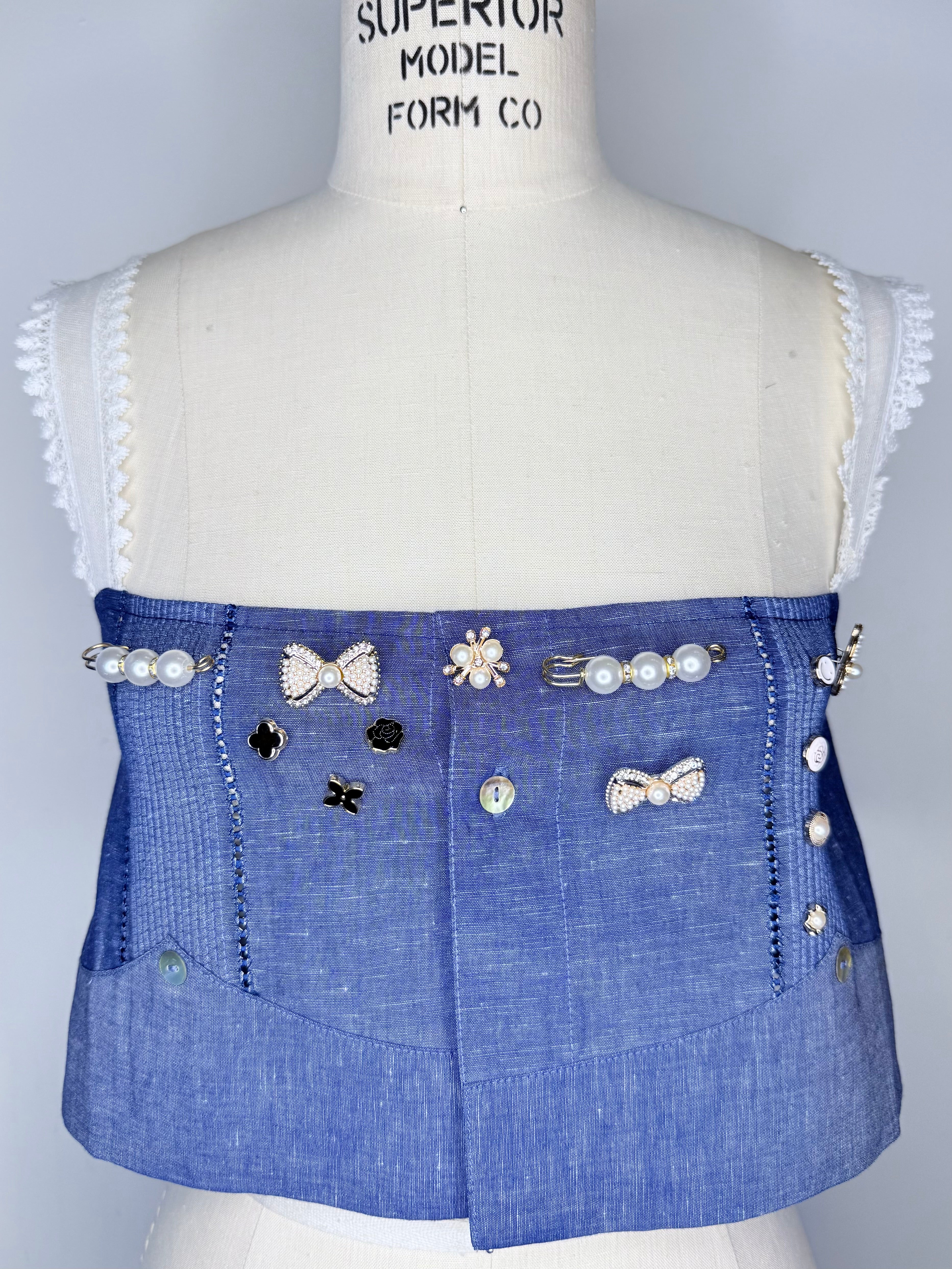 La Perla Guayabera Mini