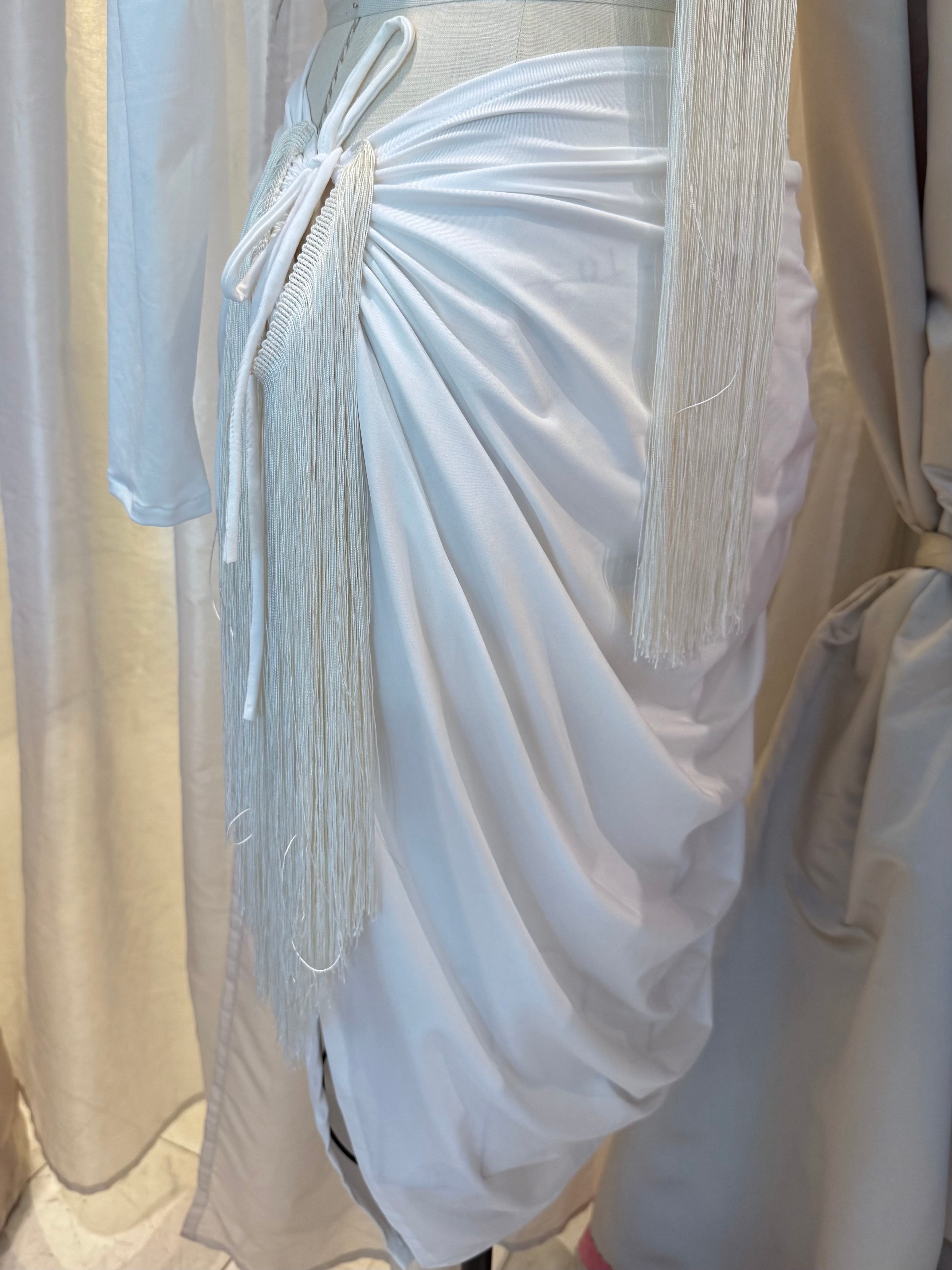 Blanco Como El Coco- skirt