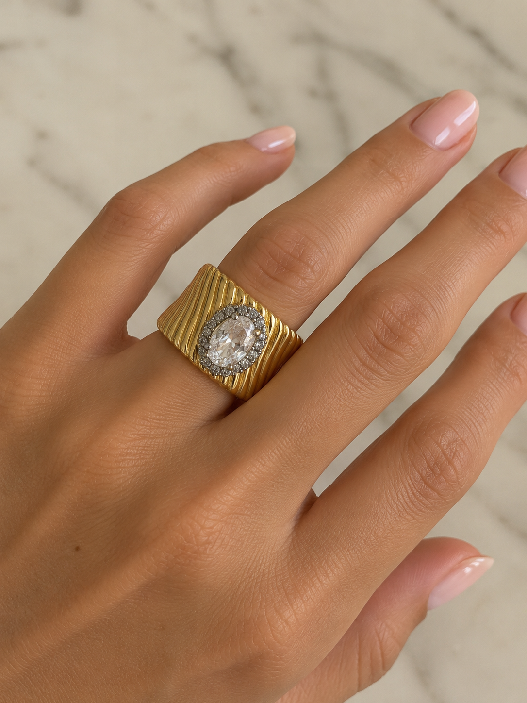 Aurelia Ring