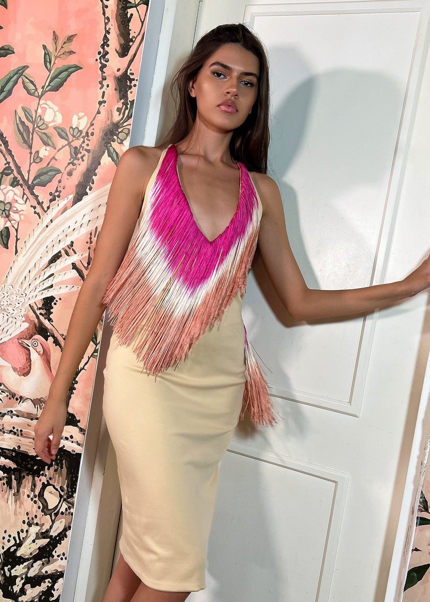 Santa Fe Fringes Open-Back Midi Dress - Cream / Pink