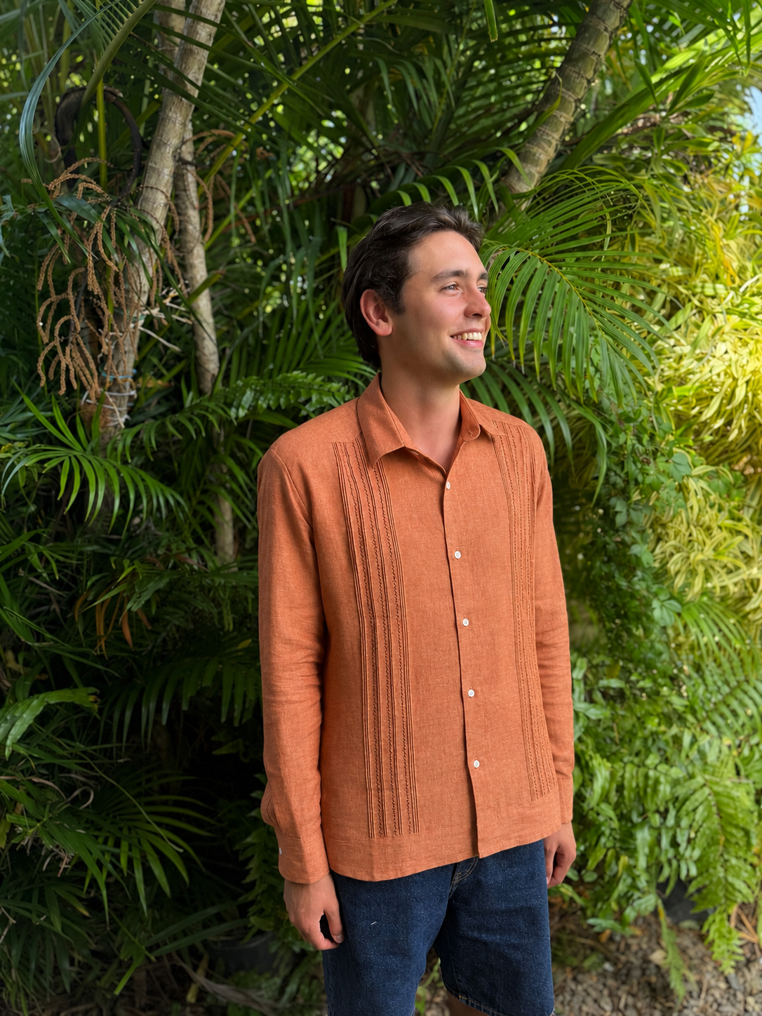 Pitorro de Coco Long Sleeve Guayabera