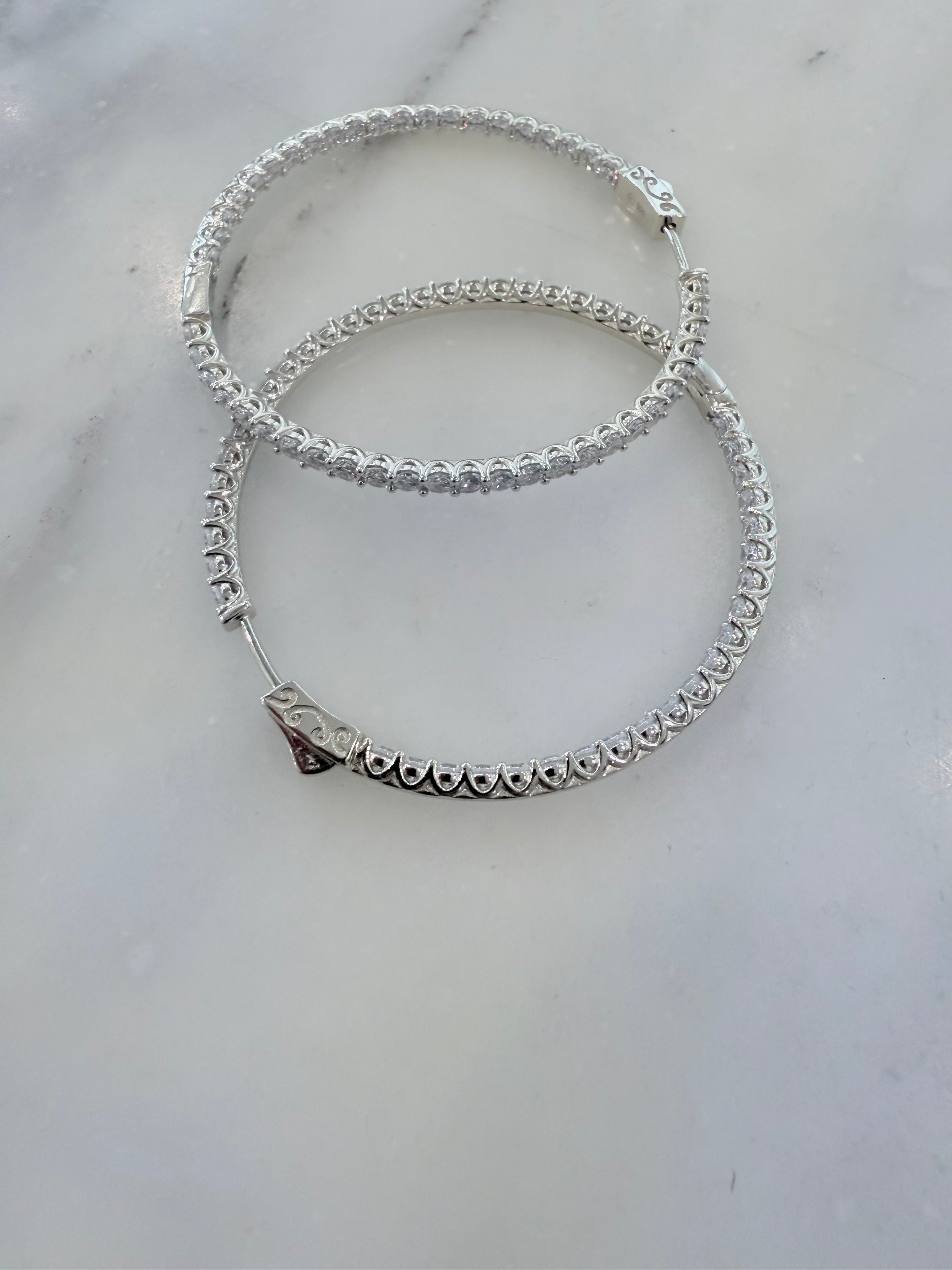 Gemma Hoops