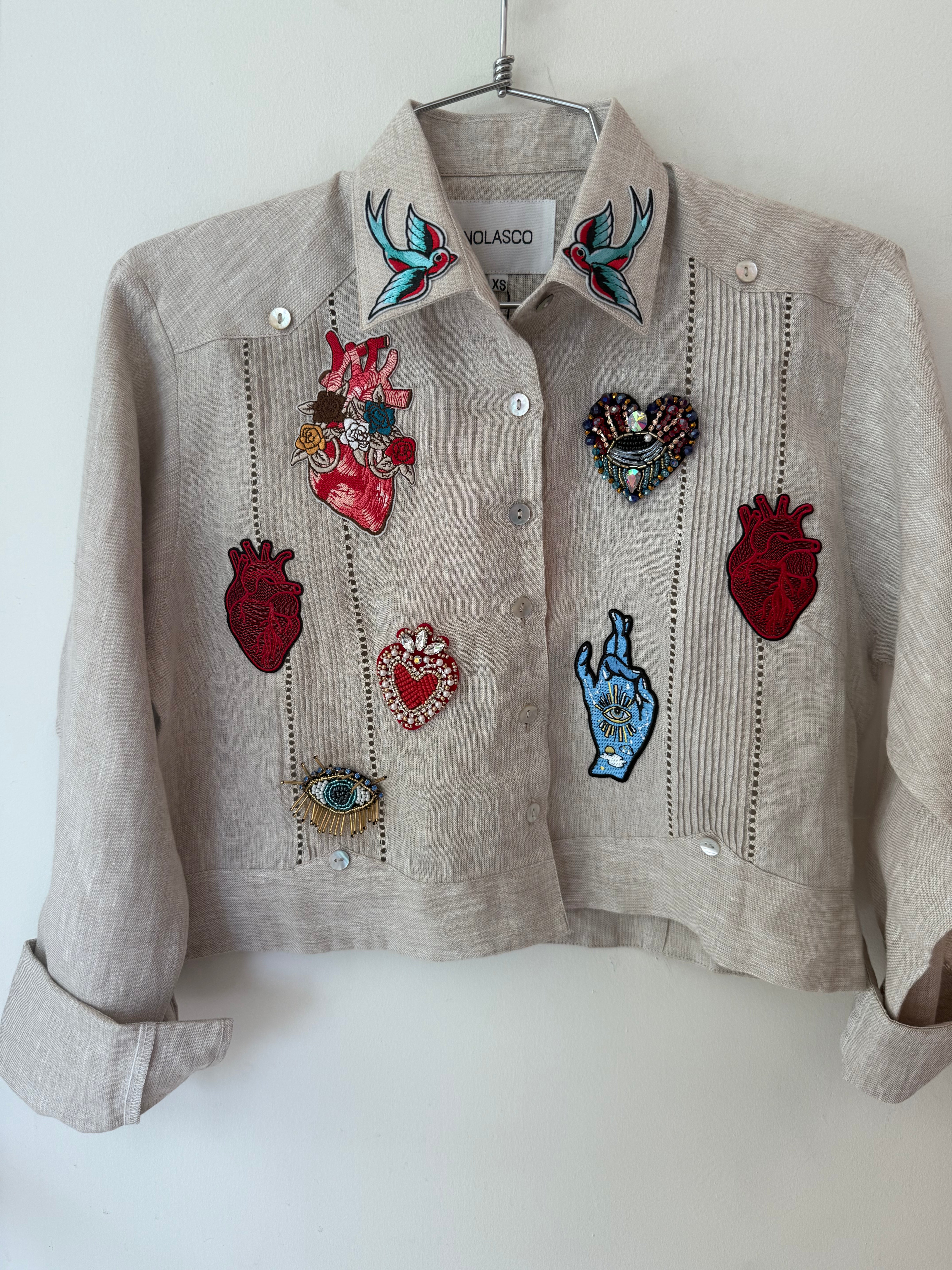 Queen of Hearts Guayabera